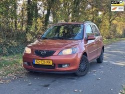 Oranje Gebruikt 2003 Mazda 2 Exclusive MPV | € 999 (Duur)