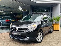 Zwart Gebruikt 2013 Dacia Lodgy Prestige MPV | € 4.399 (Iets duurder)