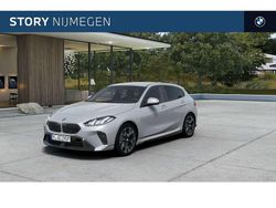 Grijs Nieuw 2025 BMW 120 M Sport Hatchback | € 48.295 (Super prijs)