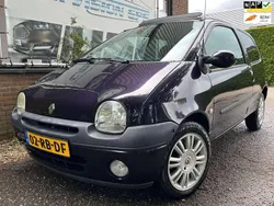 Paars Gebruikt 2005 Renault Twingo Hatchback | € 999 (Eerlijke prijs)