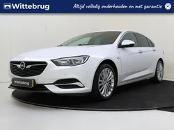 Wit Gebruikt 2018 Opel Insignia Business Hatchback | € 18.925