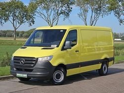 Geel Gebruikt 2019 Mercedes Sprinter Van | € 16.750 (Super prijs)