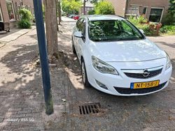 Wit Gebruikt 2012 Opel Astra Cosmo Stationwagen | € 2.000 (Super prijs)