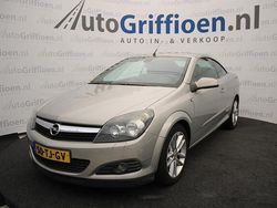 Grijs Gebruikt 2006 Opel Astra Cabriolet Cosmo Cabriolet | € 2.490 (Iets duurder)