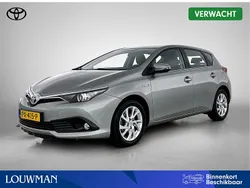 Grijs Gebruikt 2017 Toyota Auris Hybrid Hatchback | € 14.995 (Eerlijke prijs)
