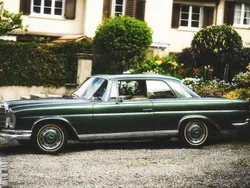 Groen Gebruikt 1966 Mercedes 250 SE Coupé | € 42.497