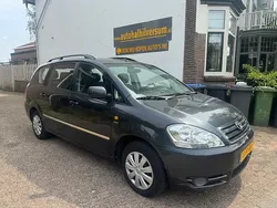 Grijs Gebruikt 2002 Toyota Avensis Verso Luna MPV | € 3.999