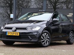 Zwart Gebruikt 2022 VW Polo Life Hatchback | € 17.995 (Eerlijke prijs)