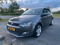 Grijs Gebruikt 2012 VW Polo Comfortline Hatchback | € 5.500 (Goede deal)