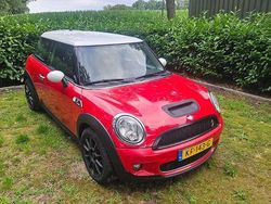 Rood Gebruikt 2007 Mini Cooper S Hatchback | € 3.750 (Eerlijke prijs)