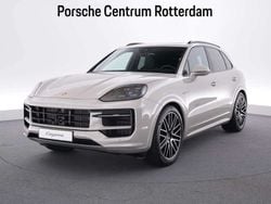 Cashmere beige metallic Gebruikt 2024 Porsche Cayenne SUV | € 129.900
