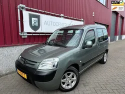 Groen Gebruikt 2003 Peugeot Partner MPV | € 1.850 (Goede deal)