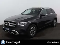 Grijs, metallic lak Gebruikt 2019 Mercedes GLC200 Business SUV | € 33.750 (Eerlijke prijs)