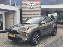 Groen Gebruikt 2024 Toyota Yaris Hybrid SUV | € 28.499
