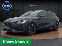 Grijs, metallic lak Gebruikt 2022 Cupra Leon Hatchback | € 25.950 (Goede deal)