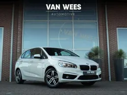Wit Gebruikt 2017 BMW 216 Active Tourer Executive MPV | € 13.450 (Eerlijke prijs)