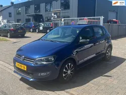 Blauw Gebruikt 2011 VW Polo Hatchback | € 3.899 (Super prijs)