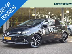 Zwart Gebruikt 2019 Toyota Auris Hybrid Hatchback | € 21.490 (Iets duurder)