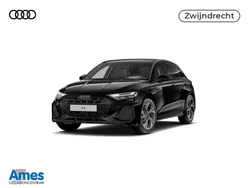 Zwart Nieuw 2025 Audi A3 Sportback e-tron Competition Sedan | € 52.995