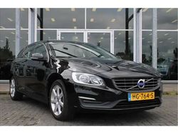 Gebruikt 2015 Volvo V60 Momentum Stationwagen | € 12.900 (Super prijs)
