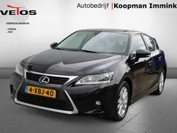 Zwart Gebruikt 2014 Lexus CT200h Luxury Line Hatchback | € 16.445 (Eerlijke prijs)