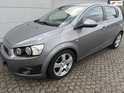 Grijs Gebruikt 2012 Chevrolet Aveo LTZ Hatchback | € 3.649 (Eerlijke prijs)