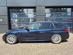 Blauw Gebruikt 2012 BMW 330 Executive Stationwagen | € 11.000 (Super prijs)