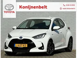 Wit Gebruikt 2020 Toyota Yaris Hybrid Edition Hatchback | € 19.995 (Eerlijke prijs)