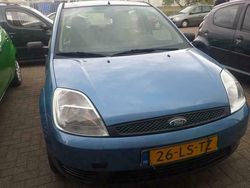 Blauw Gebruikt 2003 Ford Fiesta Ghia Hatchback | € 1.750 (Eerlijke prijs)