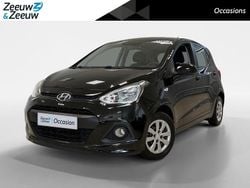 Zwart Gebruikt 2017 Hyundai i10 Comfort Hatchback | € 8.450 (Eerlijke prijs)