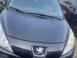 Zwart Gebruikt 2006 Peugeot 207 Hatchback | € 950 (Eerlijke prijs)