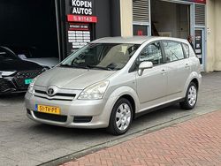 Grijs Gebruikt 2007 Toyota Verso Terra MPV | € 2.950 (Eerlijke prijs)