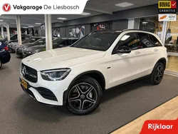 Wit Gebruikt 2020 Mercedes GLC300e Premium SUV | € 43.700 (Eerlijke prijs)