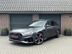 Grijs Gebruikt 2023 Audi A4 Basis Stationwagen | € 39.950 (Eerlijke prijs)