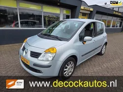 Grijs Gebruikt 2005 Renault Modus Luxe MPV | € 1.740 (Eerlijke prijs)
