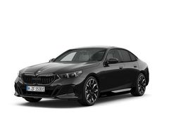 Zwart Nieuw 2025 BMW 530e M Sport Sedan | € 93.939