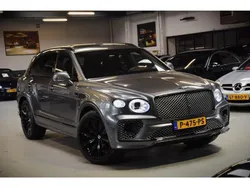 Grijs Gebruikt 2022 Bentley Bentayga SUV | € 198.400 (Super prijs)