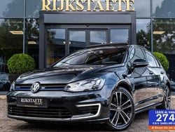 Grijs (metallic) Gebruikt 2015 VW Golf VII GTE Hatchback | € 16.900 (Iets duurder)