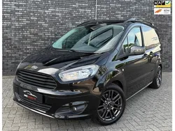 Zwart, metallic lak Gebruikt 2017 Ford Tourneo Courier Titanium MPV | € 13.450 (Eerlijke prijs)