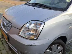 Zilver Gebruikt 2005 Kia Picanto EX Hatchback | € 1.250 (Eerlijke prijs)