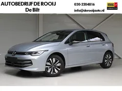 Zilver Gebruikt 2024 VW Golf VIII Life Hatchback | € 29.950 (Goede deal)