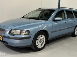 Blauw Gebruikt 2003 Volvo V70 Stationwagen | € 6.945 (Duur)