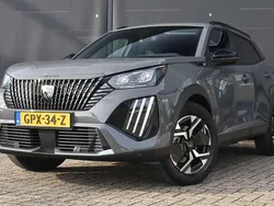 Grijs Gebruikt 2024 Peugeot e-2008 Allure SUV | € 26.900 (Eerlijke prijs)
