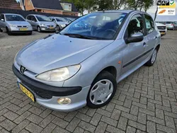 Grijs Gebruikt 1999 Peugeot 206 Hatchback | € 550 (Goede deal)