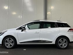 Wit Gebruikt 2015 Renault Clio GrandTour Night&Day Stationwagen | € 5.945 (Eerlijke prijs)