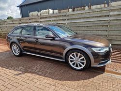 Bruin, metallic lak Gebruikt 2012 Audi A6 Allroad Proline Stationwagen | € 16.950 (Eerlijke prijs)
