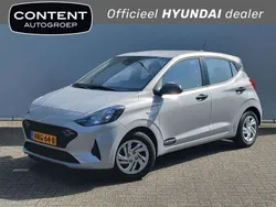 Grijs Nieuw 2025 Hyundai i10 Comfort Hatchback | € 20.940 (Iets duurder)