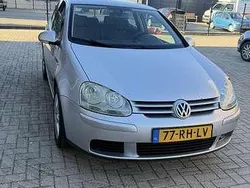 Grijs Gebruikt 2005 VW Golf IV Trendline Hatchback | € 1.499 (Goede deal)