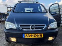 Blauw Gebruikt 2002 Opel Zafira Elegance MPV | € 1.500 (Eerlijke prijs)
