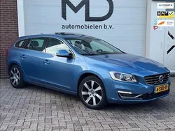 Blauw Gebruikt 2013 Volvo V60 Summum Stationwagen | € 9.999 (Eerlijke prijs)